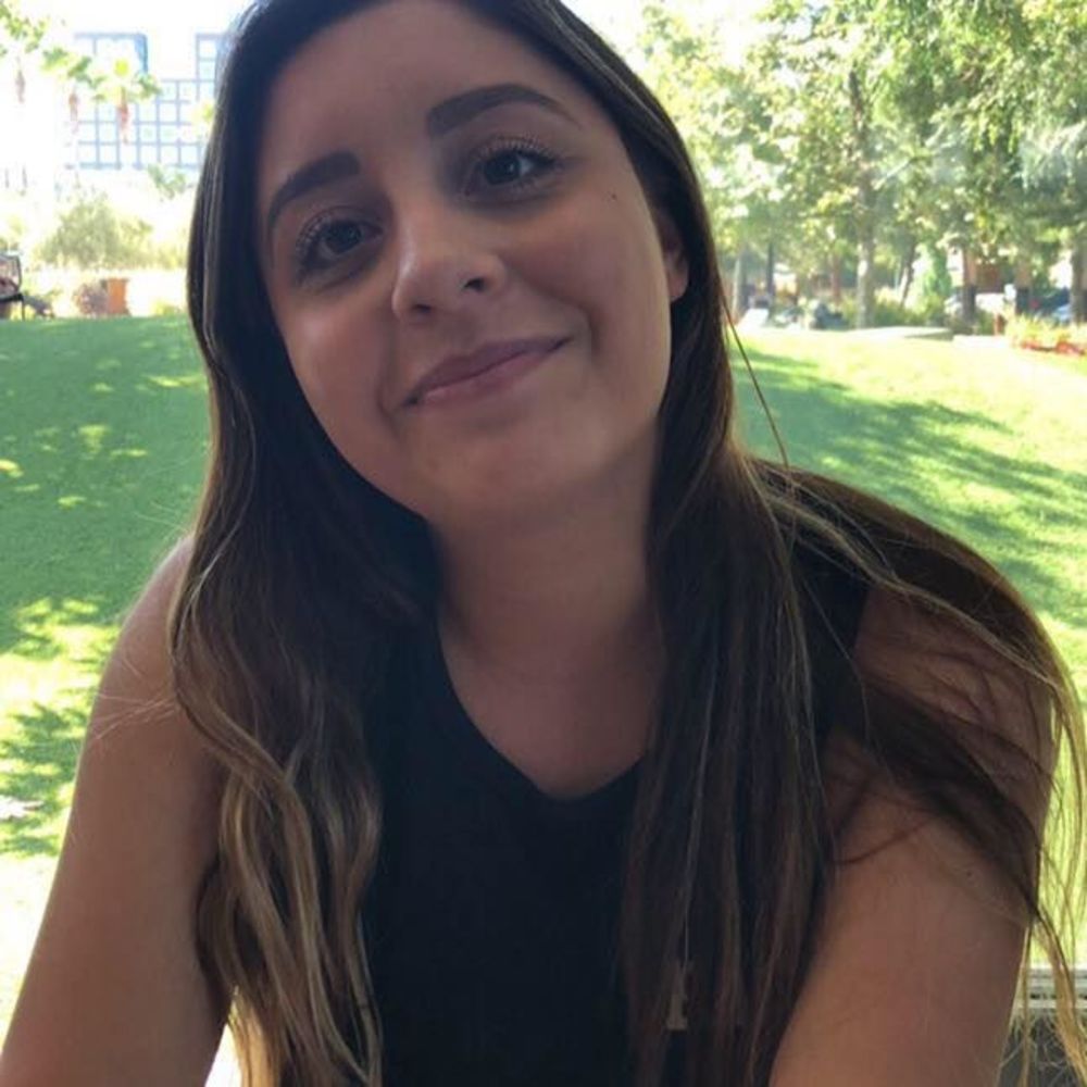 Meet your Posher, Malissa